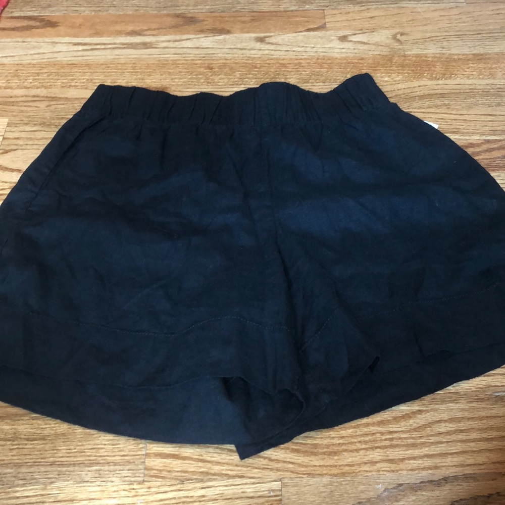 Black linen shorts